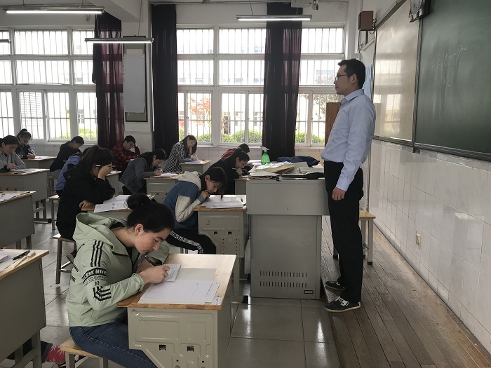 江苏省口岸中学-口岸中学2019年春学期高三三模考试